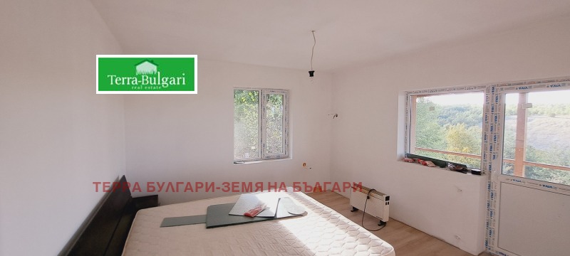 Till salu  Hus region Pernik , Studena , 56 kvm | 30312940 - bild [4]