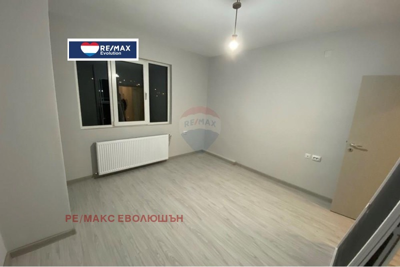 Продава 3-СТАЕН, гр. Разград, Център, снимка 16 - Aпартаменти - 49166111