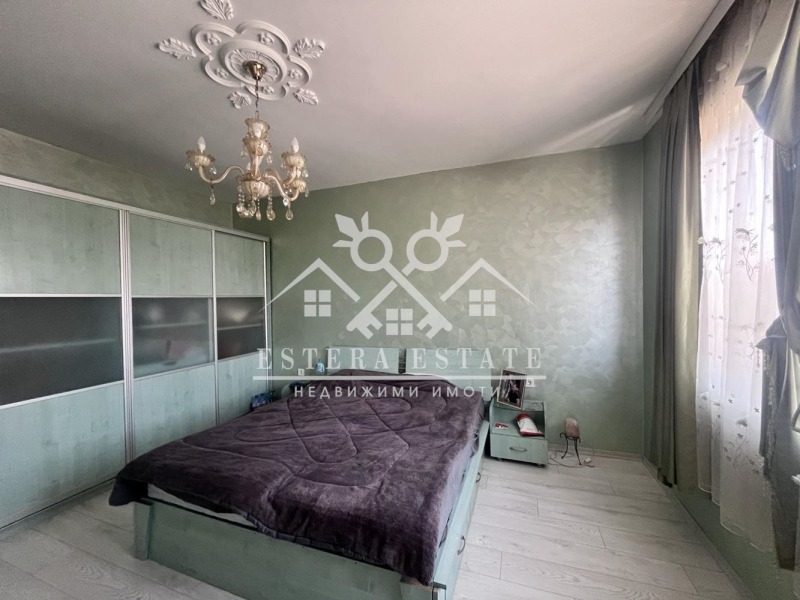 Продава  3-стаен град Шумен , Добруджански , 87 кв.м | 98584748 - изображение [4]