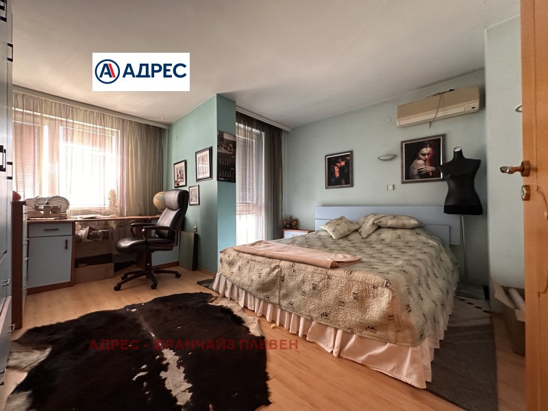 In vendita  2 camere da letto Pleven , Idealen tsentar , 110 mq | 77668388 - Immagine [8]
