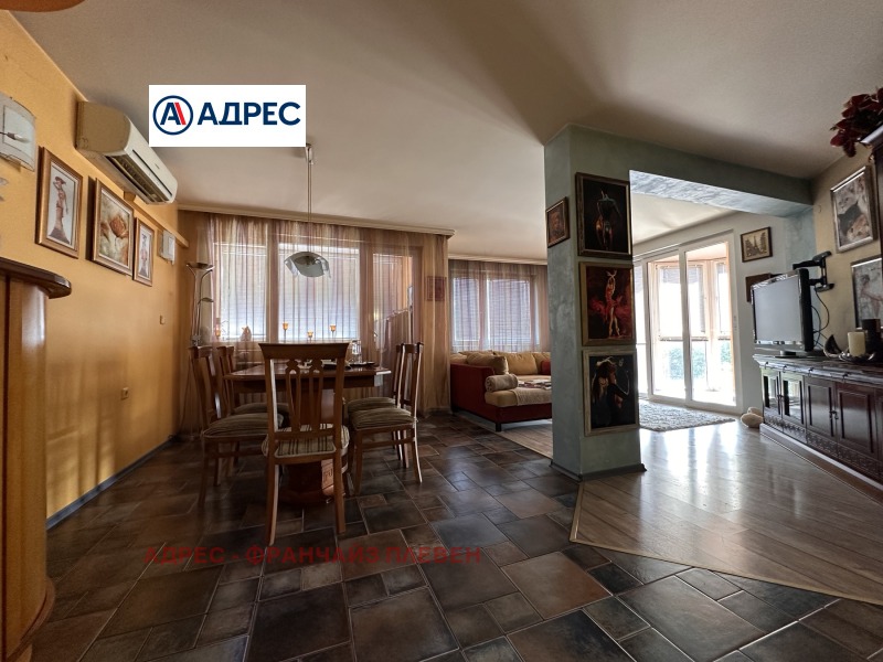 Продава 3-СТАЕН, град Плевен, Идеален център • 180000 € • 82795907 — Holmes.bg