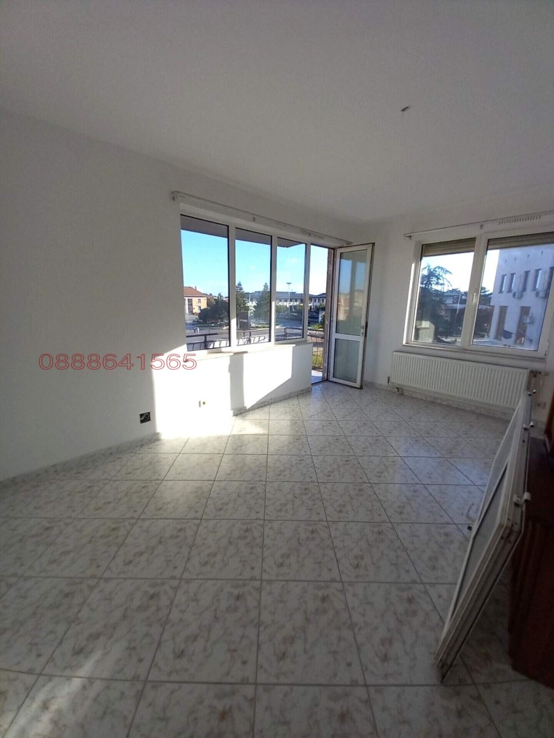 Zu verkaufen  3+ Schlafzimmer region Chaskowo , Swilengrad , 205 qm | 28708208 - Bild [2]