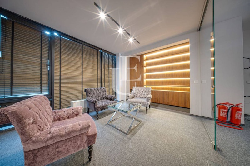 Продава ОФИС, гр. София, Борово, снимка 16 - Офиси - 53504803