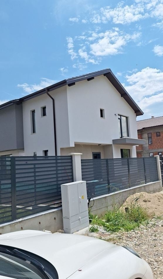 Продава КЪЩА, с. Брестник, област Пловдив, снимка 2 - Къщи - 55390347