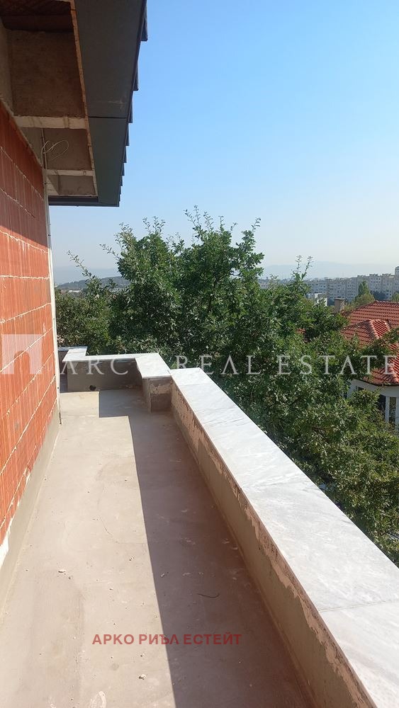 Продава КЪЩА, гр. София, Горна баня, снимка 8 - Къщи - 56070134