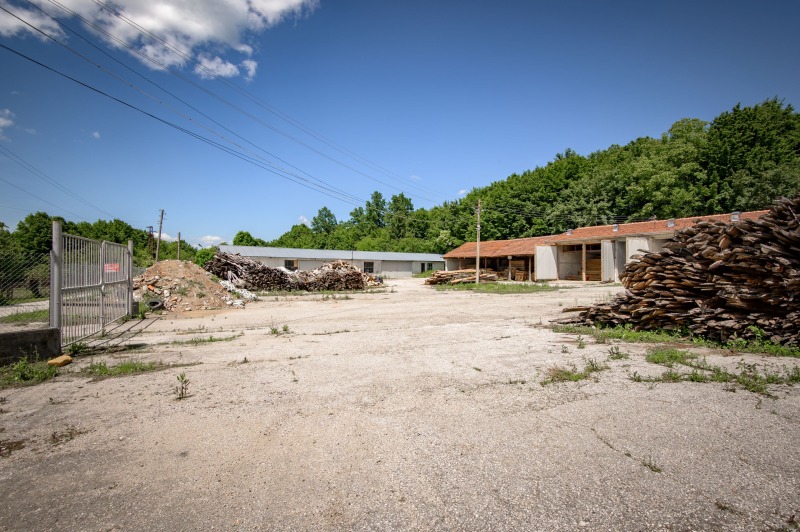 Продава БИЗНЕС ИМОТ, гр. Априлци, област Ловеч, снимка 6 - Други - 52782186