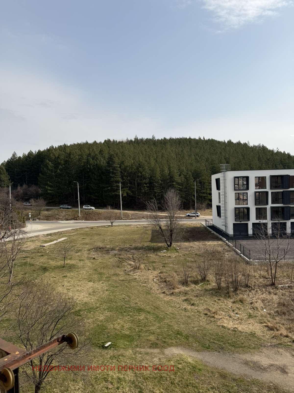 Продава 2-СТАЕН, гр. Перник, Изток, снимка 13 - Апартаменти - 53704209