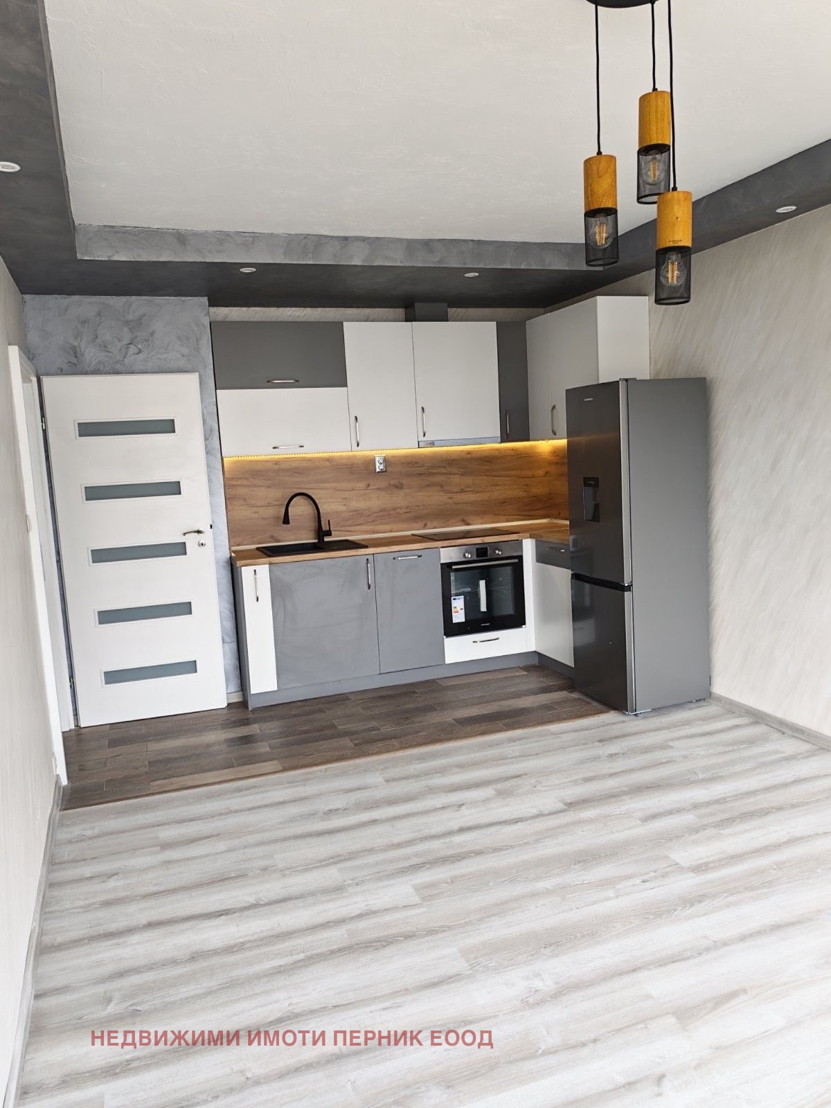 Продава 2-СТАЕН, гр. Перник, Изток, снимка 9 - Апартаменти - 53704209