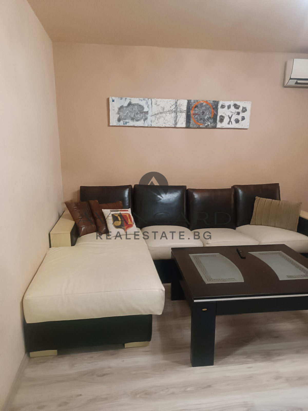 Продава 2-СТАЕН, гр. Пловдив, Център, снимка 2 - Апартаменти - 56070882