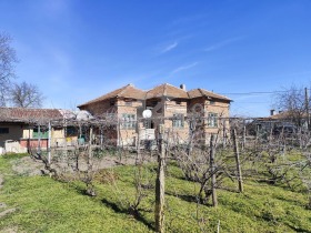 Hus Smolnitsa, region Dobrich