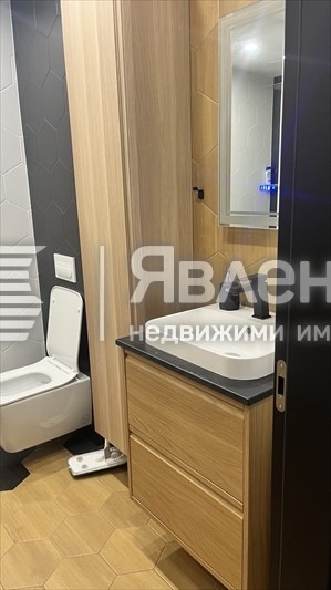Zu verkaufen  1 Schlafzimmer Warna , k.k. Sw.Sw. Konstantin i Elena , 68 qm | 26748640 - Bild [5]
