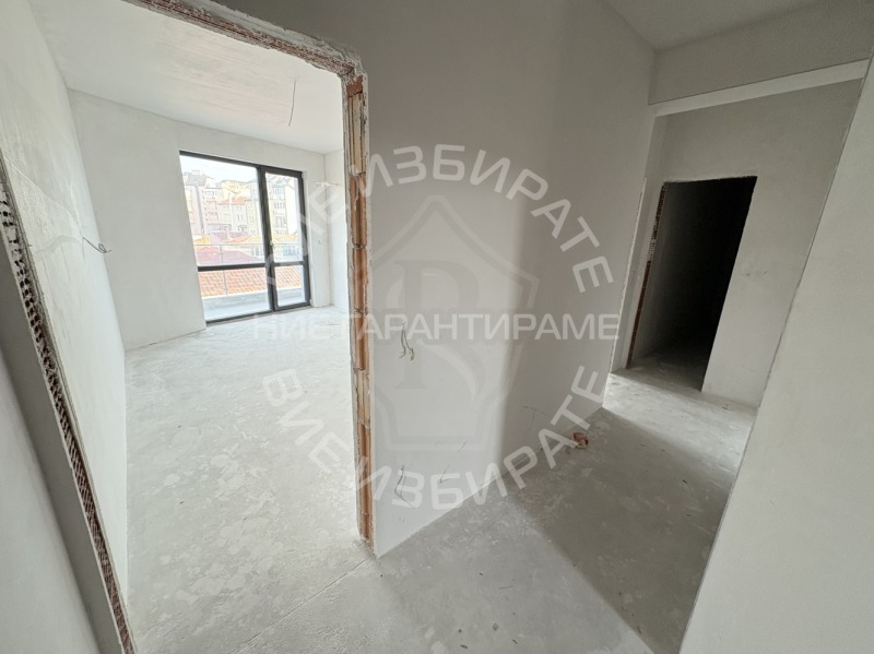 Продава 2-СТАЕН, град Варна, Колхозен пазар • 114990 € / 224900.89 лв. • 47811705 1