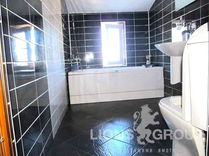 Продава 4-СТАЕН, гр. Варна, Център, снимка 9 - Апартаменти - 53345880