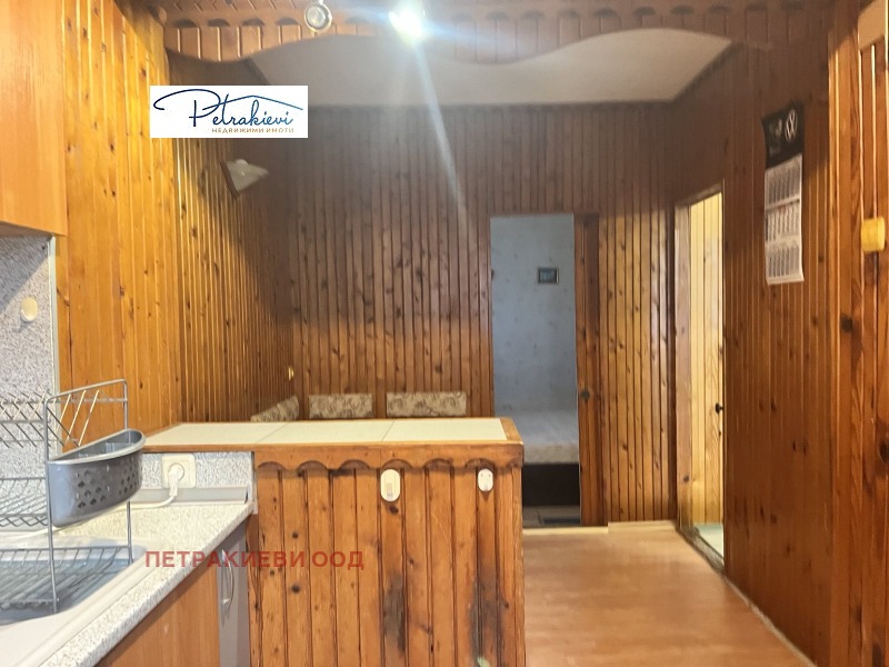 Продава 4-СТАЕН, гр. Бургас, област Бургас, снимка 6 - Апартаменти - 53414573