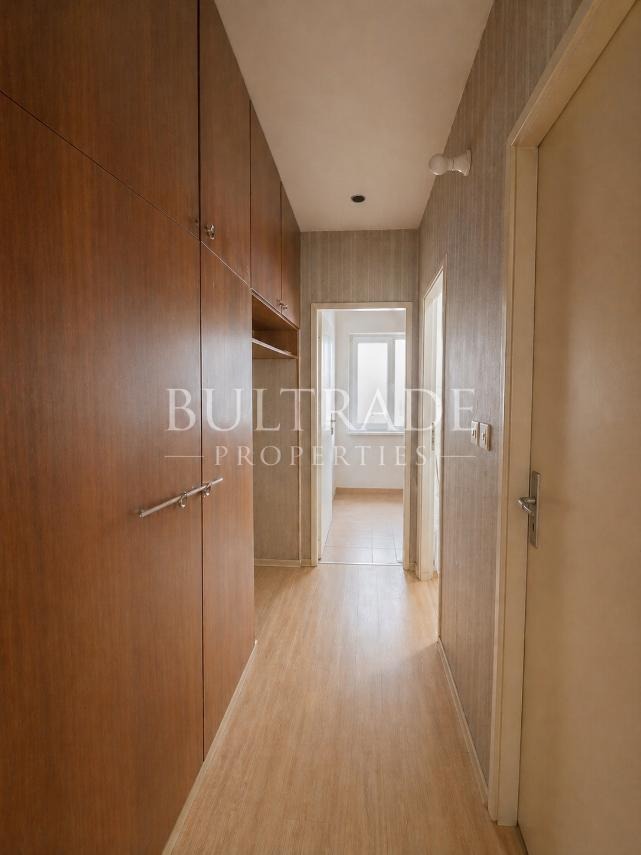 Продава 4-СТАЕН, гр. София, Стрелбище, снимка 2 - Апартаменти - 54326498