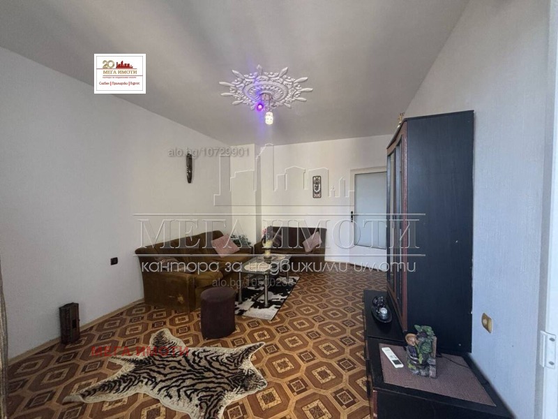 Продава МНОГОСТАЕН, гр. Бургас, Възраждане, снимка 15 - Апартаменти - 52482456