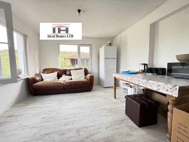 Продава  Къща област Велико Търново , с. Горско Калугерово , 195 кв.м | 83149129 - изображение [9]