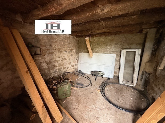 Продава  Къща област Велико Търново , с. Горско Калугерово , 195 кв.м | 83149129 - изображение [16]