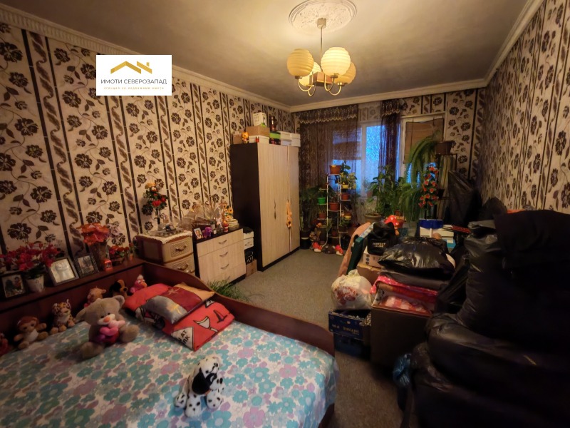 Продава 2-СТАЕН, гр. Монтана, Идеален център, снимка 2 - Апартаменти - 52520025