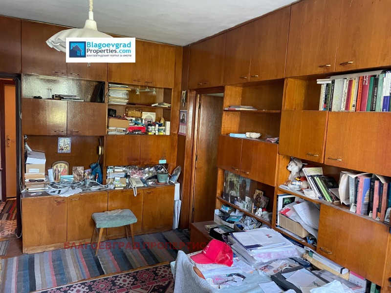 Продава  3-стаен град Благоевград , Запад , 89 кв.м | 64684548 - изображение [2]