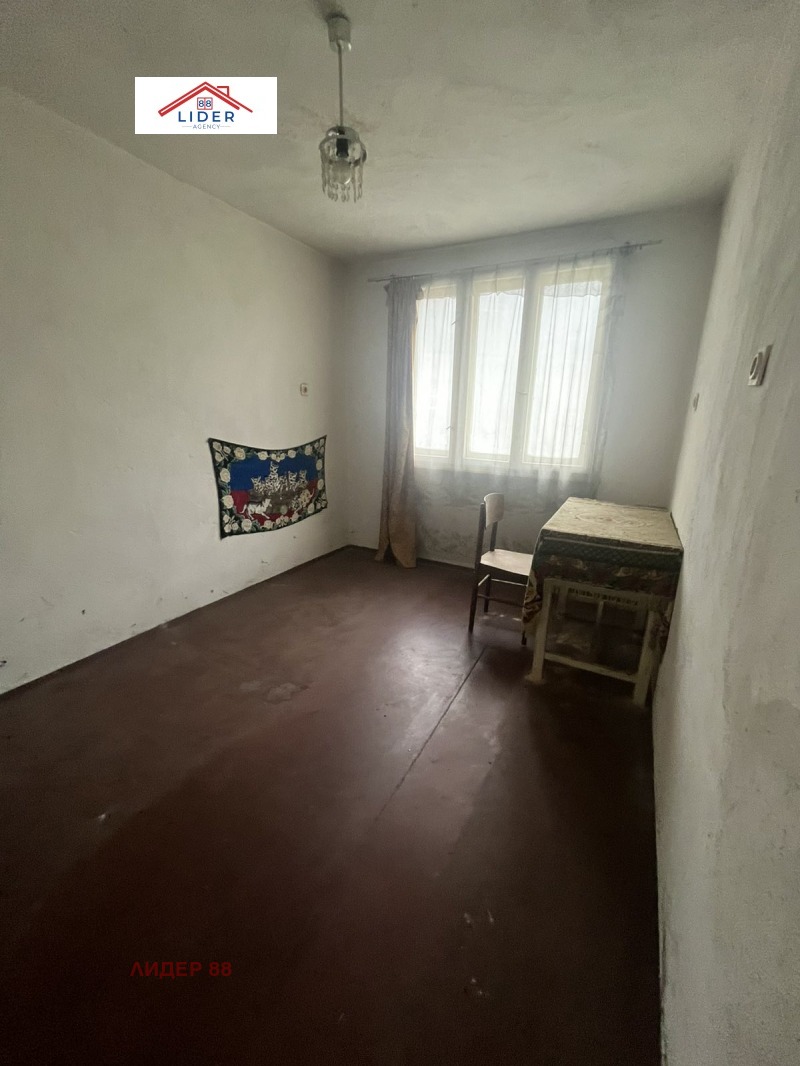 Te koop  Villa regio Lovetsj , Sjipkovo , 45 m² | 29058043 - afbeelding [4]