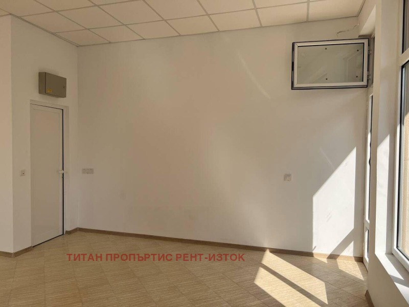 Продава МАГАЗИН, гр. Поморие, област Бургас, снимка 3 - Магазини - 53042076