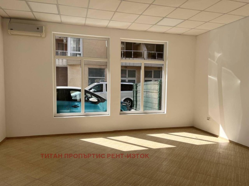 Продава МАГАЗИН, гр. Поморие, област Бургас