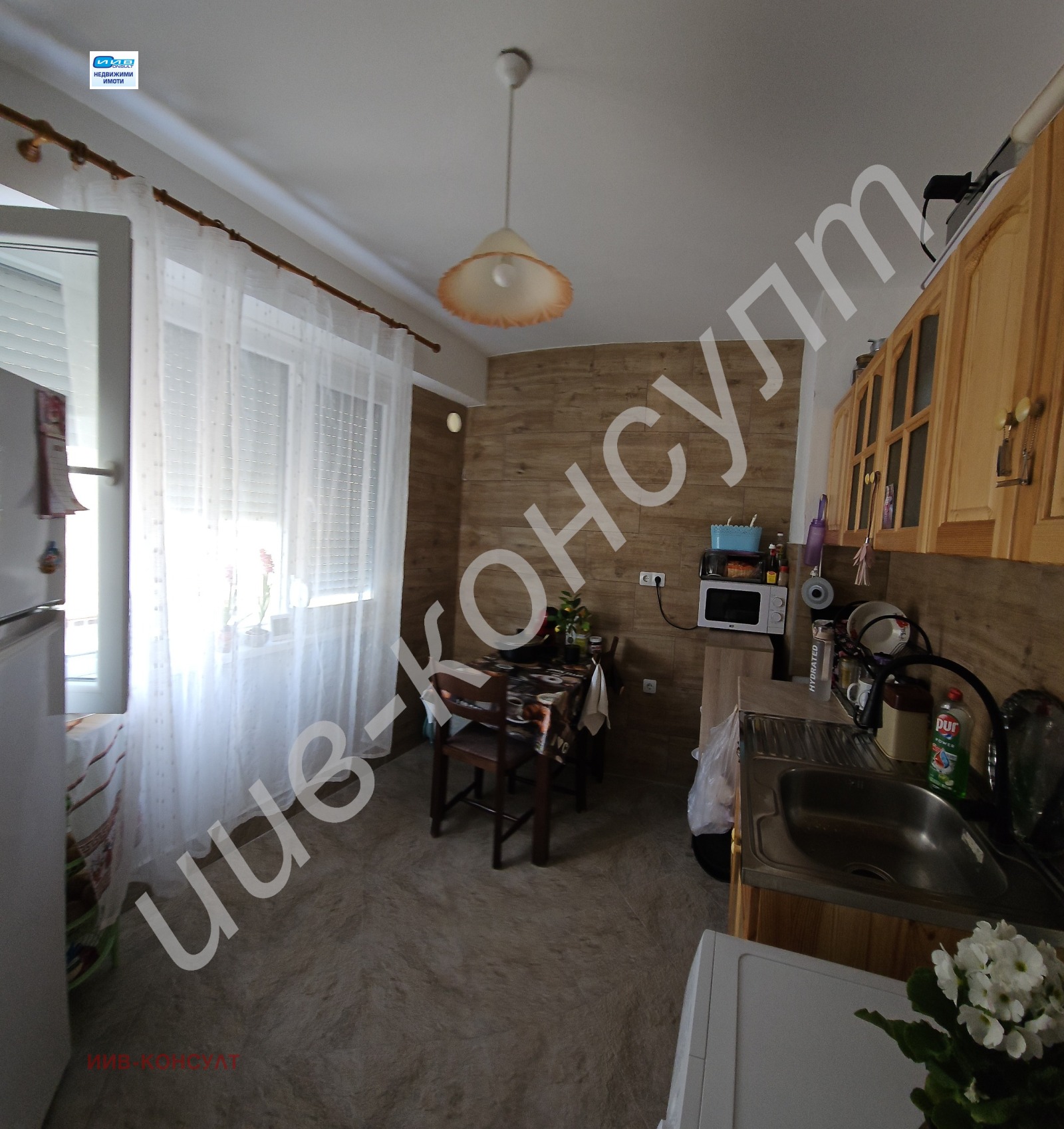 Продава 3-СТАЕН, гр. Велико Търново, Бузлуджа, снимка 2 - Апартаменти - 53736483