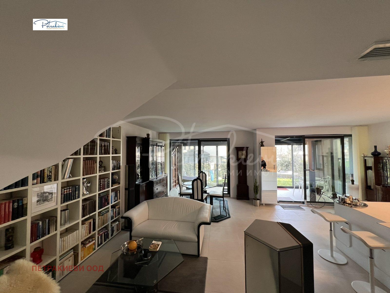 Продава КЪЩА, гр. Бургас, Сарафово, снимка 4 - Къщи - 54440081