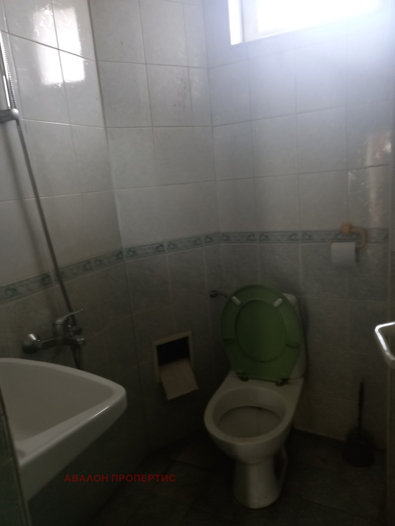 Продава КЪЩА в град София, Филиповци - 400 кв.м / 380 000 € » 743 215.40 лв., АВАЛОН ПРОПЕРТИС