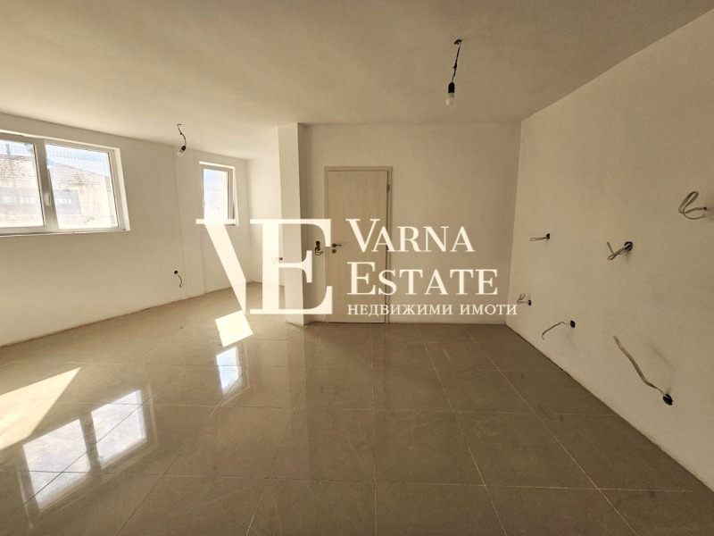 De vânzare  1 dormitor Varna , Vâzrajdane 3 , 76 mp | 90557232 - imagine [2]