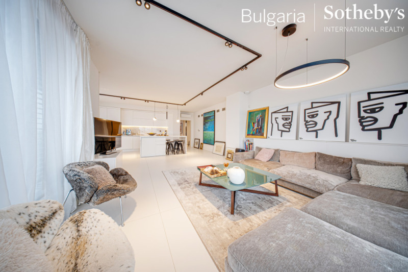 Продава 4-СТАЕН, гр. София, м-т Камбаните