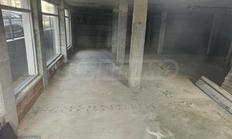 Продава МАГАЗИН, гр. Варна, Кайсиева градина, снимка 5 - Магазини - 52739702