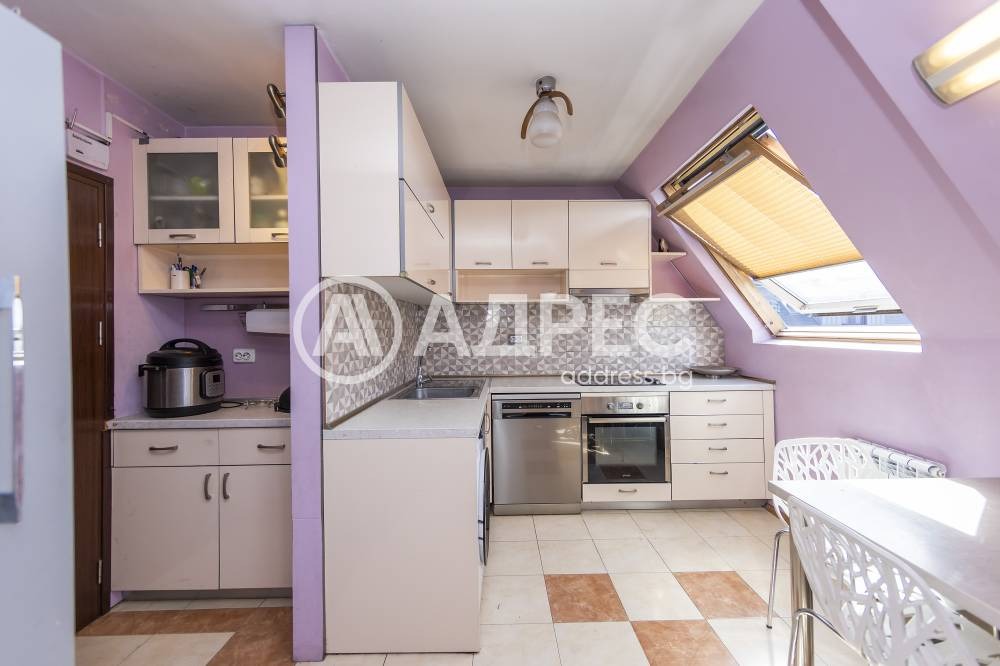 Продава 3-СТАЕН, гр. София, Център, снимка 2 - Апартаменти - 54351631