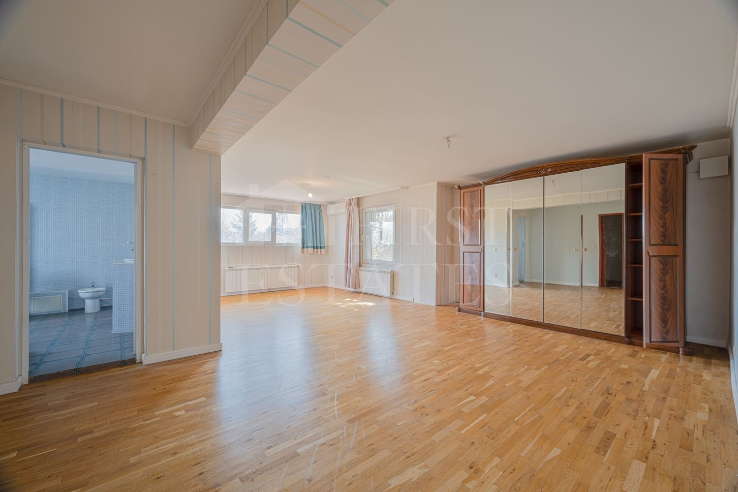 Продава КЪЩА, гр. София, Симеоново, снимка 12 - Къщи - 48748630