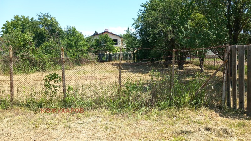 Продава ПАРЦЕЛ в област Стара Загора, с. Горно Черковище - 490 кв.м / 14 500 € » 28 359.54 лв., КОЖУХАРОВ