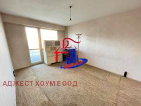 Продава 1-стаен град Шумен 5-ти полк - [1] 