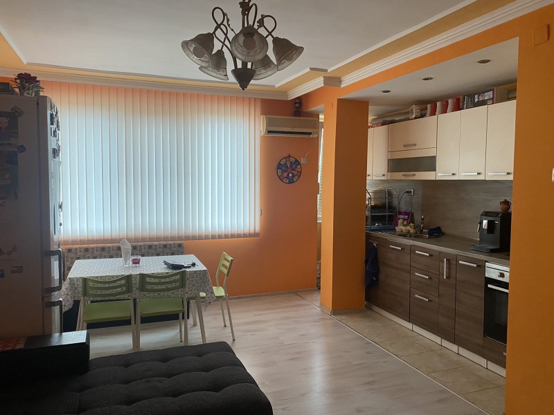 En venta  2 dormitorios región Plovdiv , Karlovo , 70 metros cuadrados | 10805181 - imagen [3]