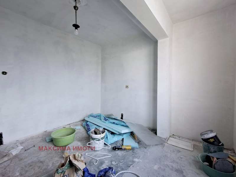 Продается  2 спальни Бургас , Изгрев , 70 кв.м | 83510876 - изображение [4]