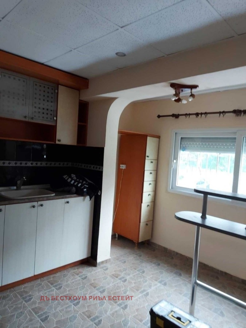 Продава 3-СТАЕН, гр. Варна, Възраждане 3