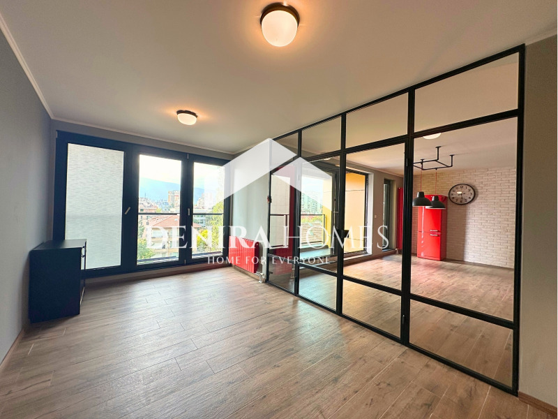 Продава 4-СТАЕН, гр. София, Изток, снимка 6 - Апартаменти - 52987037