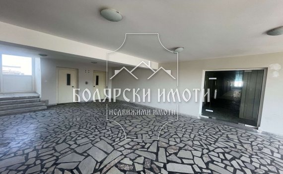 Продава ОФИС, гр. Велико Търново, Център, снимка 1 - Офиси - 46767836