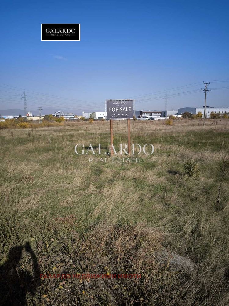 Продава  Парцел, град София, с. Казичене • 15 000 000 EUR • ID 61804694 — holmes.bg - [1] 