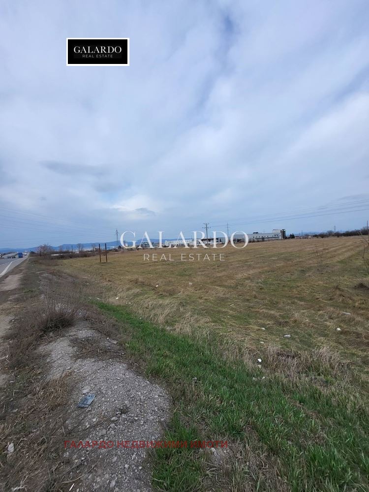 Na prodej  Spiknutí Sofia , Kazičene , 29048 m2 | 14361751 - obraz [8]