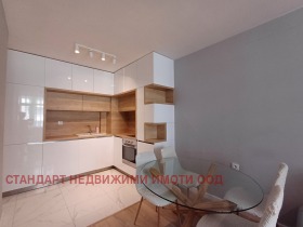1 quarto Vastanitcheski, Plovdiv