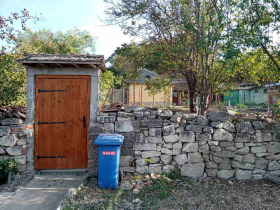 Casa Ivanovo, región Ruse