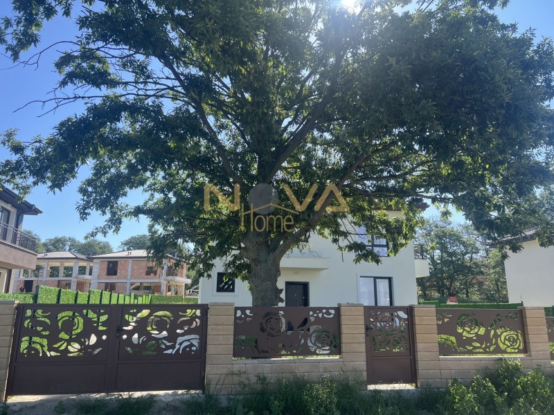 Na prodej  Dům oblast Varna , Priselci , 169 m2 | 41741149 - obraz [10]