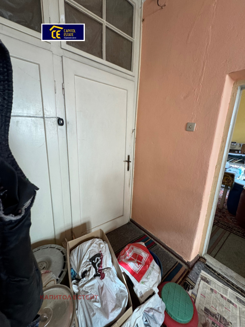 Продава КЪЩА, гр. Плевен, Идеален център, снимка 3 - Къщи - 52510088