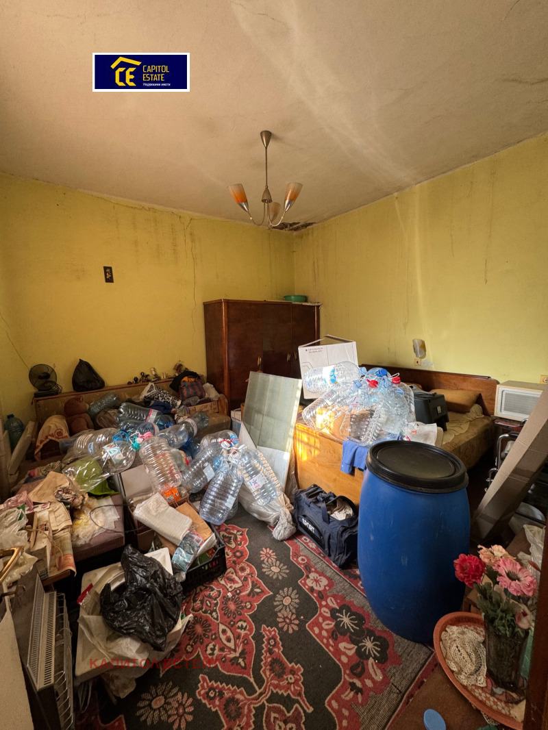 Продава КЪЩА, гр. Плевен, Идеален център, снимка 2 - Къщи - 52510088