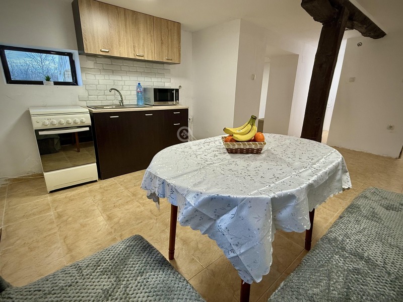 Продава КЪЩА, с. Върбица, област Велико Търново, снимка 4 - Къщи - 53314258